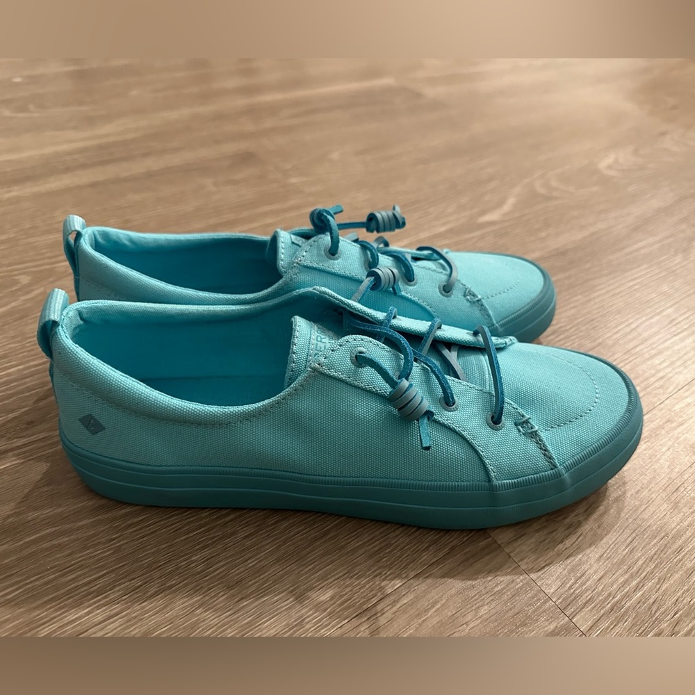 Sperry Canvas Sneakers